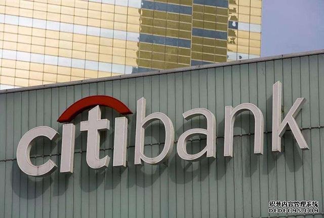 “離柜概不負(fù)責(zé)”？銀行錯將50萬轉(zhuǎn)成500萬，客戶要歸還嗎？